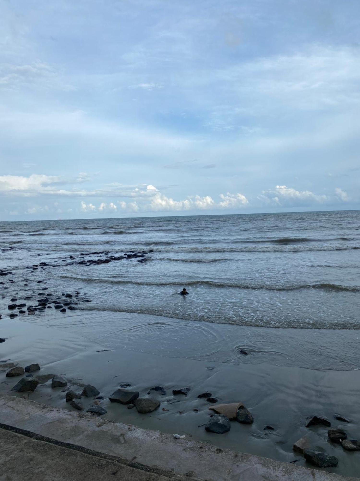 Blackstone Beach Resort Kuantan Ngoại thất bức ảnh