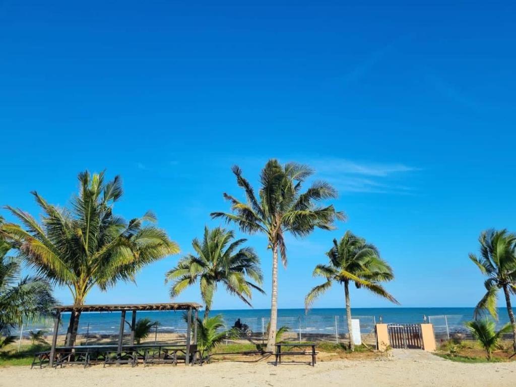 Blackstone Beach Resort Kuantan Ngoại thất bức ảnh